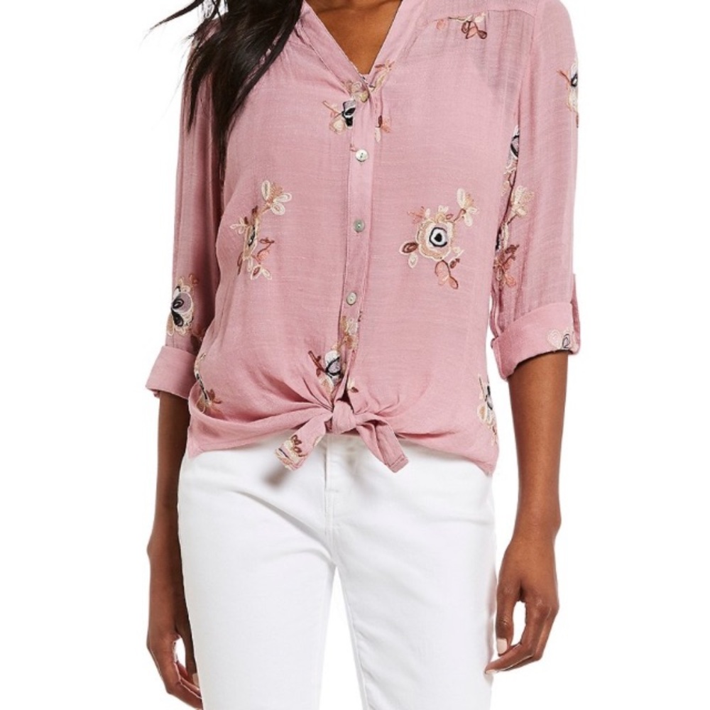 Figueroa & Flower Roxy Floral Embroidered TieFront